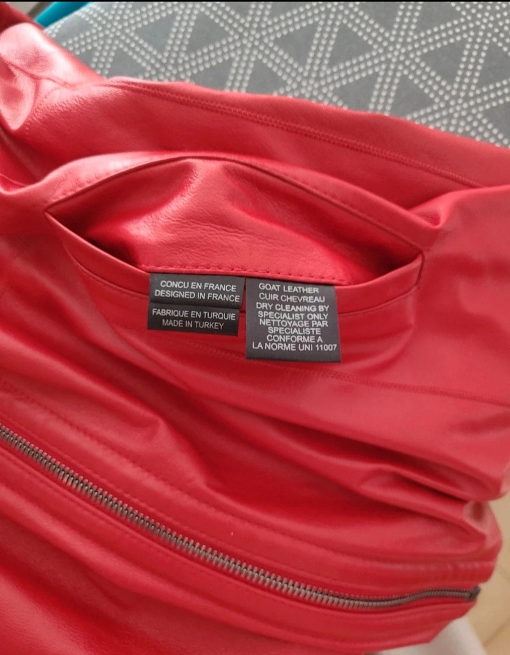 Veste Manteau en Cuir de Chèvre Rouge Réversible Léopard – AKHESA France | Taille L
