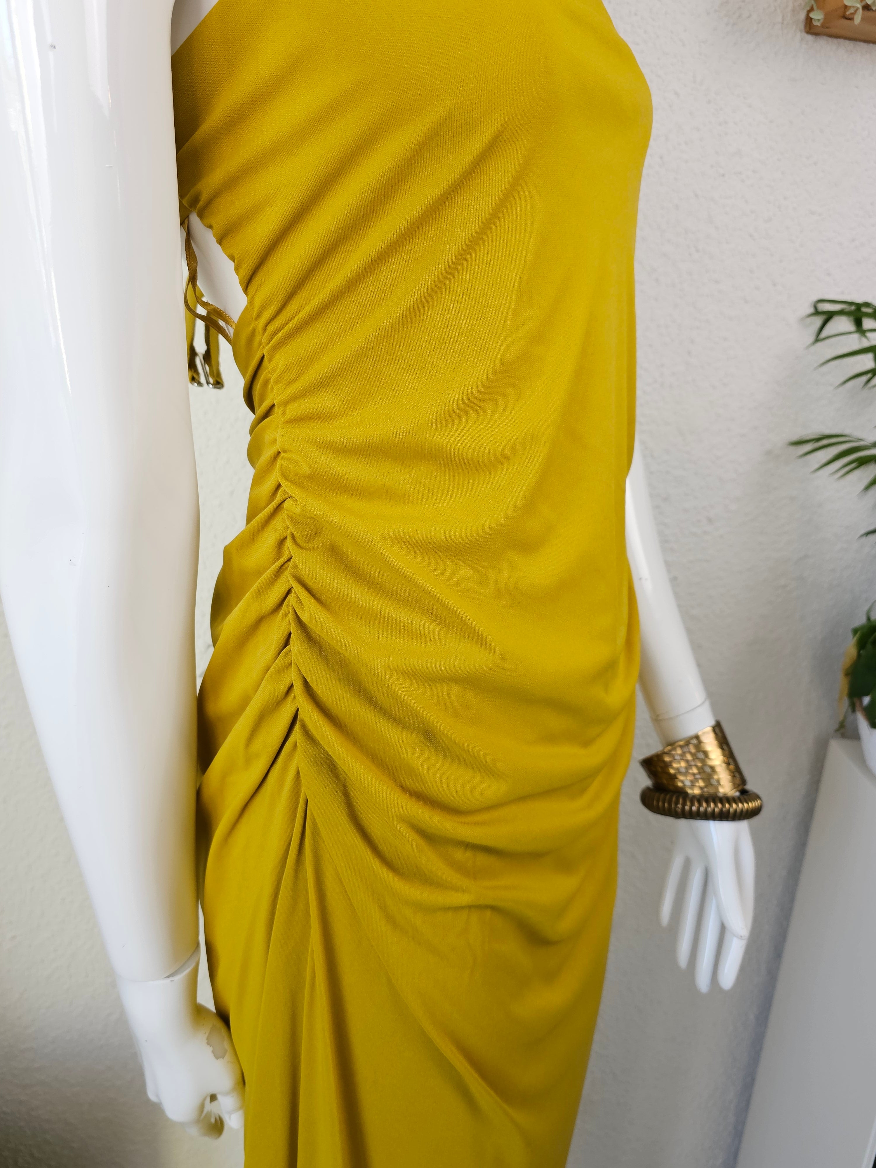 Robe Longue Drapée jaune moutarde Dos Nu Graphique – ZARA | Taille XL