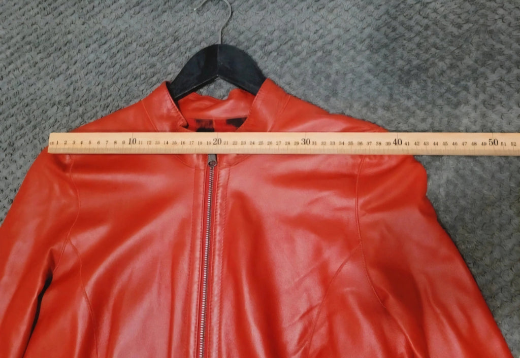 Veste Manteau en Cuir de Chèvre Rouge Réversible Léopard – AKHESA France | Taille L