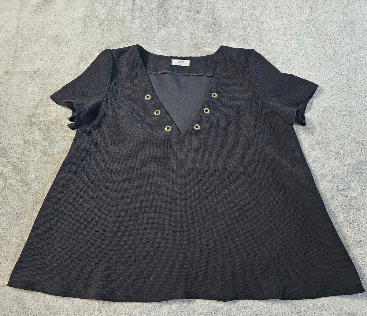 Blouse Noire Texturée à Œillets Dorés "CHESTERFIELD" – BA&SH | Taille 3 / L