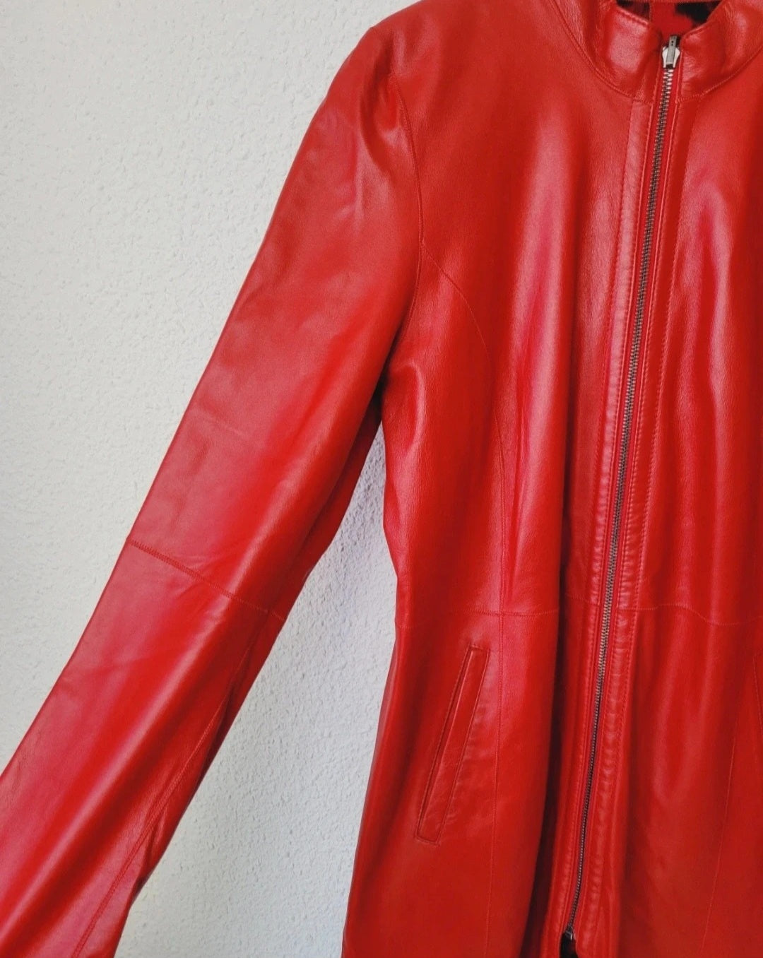 Veste Manteau en Cuir de Chèvre Rouge Réversible Léopard – AKHESA France | Taille L